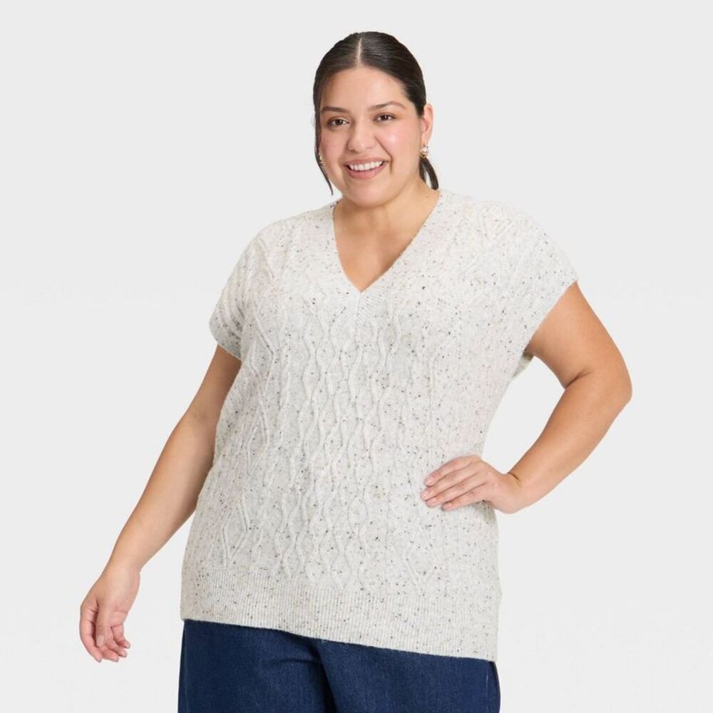 Women's Cable Sweater Vest - Universal Thread Light Gray XXL